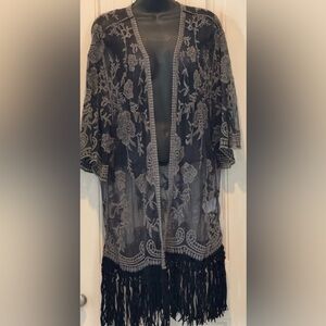 Tribal brand size small Kimono! Beautiful